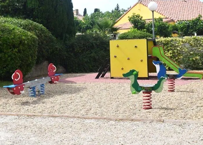 Alamanda Du Roi - * Le Grau-du-Roi